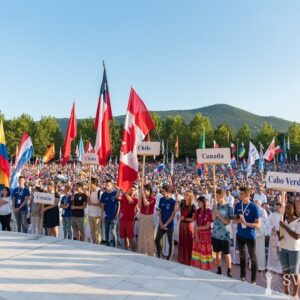 Predstavovanie krajín. Otvorenie Festivalu mladých v Medžugorí 01.08.2019