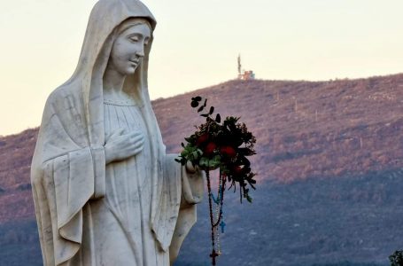 Modlitba  slávnostného ruženca v prvú sobotu v mesiaci 5.11.2022
