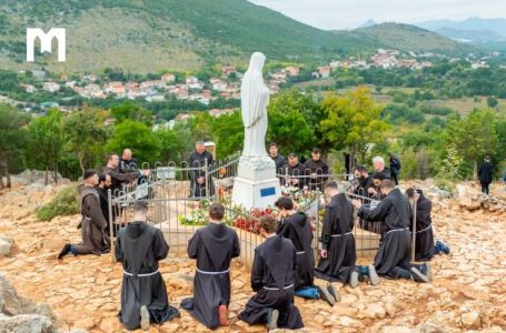 Ad fontem! K prameňu! Téma a dátumy duchovných obnov 2026 v Medžugorí