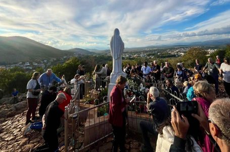 Modlitba slávnostného ruženca v prvú sobotu v mesiaci 1.11.2025
